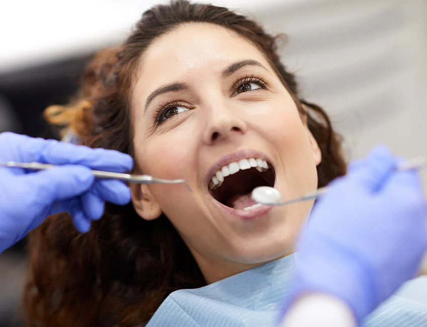 Limpieza dental en West Hollywood, CA